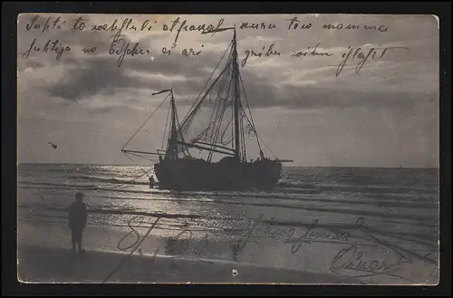 Bateau de pêche maritime sur la plage, nuages soleil du soir, russe 9.5.1905