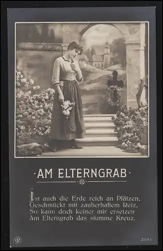 Trauer-AK Am Elterngrab das stumme Kreuz Blumen Gedenken, ungebraucht