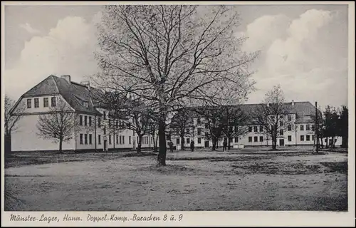 Poste de terrain BS 45898 D, timbre camouflage 30.3.1942 sur AK Munster-Stager Baracken 8 et 9