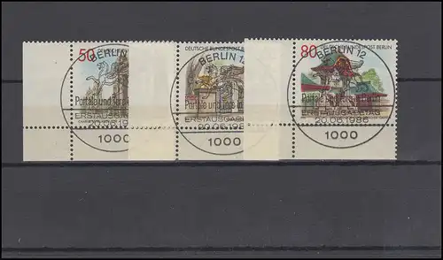 761-763 Portales et portes à Berlin 1986: coins en bas à gauche, ensemble ESSt BERLIN