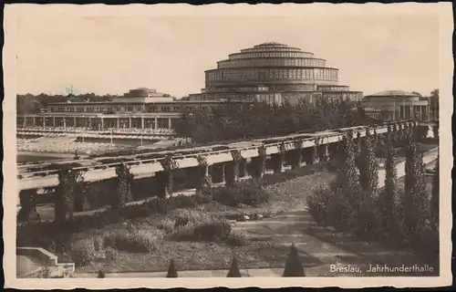 BS Flakersatzabteilung 57 auf AK Breslau Jahrhunderthalle, BRESLAU 33 - 26.10.42