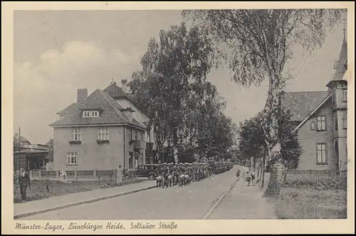Feldpost BS 45898 D, MUNSTER (LAGER) 14.3.42 auf passender AK Soltauer Straße