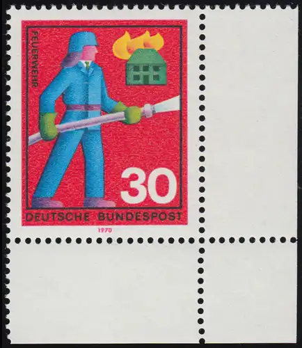 632 Services auxiliaires 30 Pf pompiers ** coin et r.