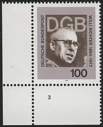 1753 Willi Richter ** FN3