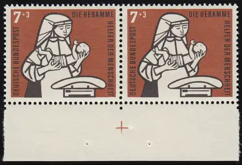 243 Kinderpflege 7+3 Pf ** Passerkreuz, Paar unten