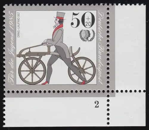 1242 Jeunes Bicyclettes historiques 50+20 Pf ** FN2