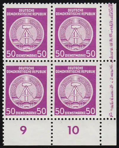 Service 50 p. en bas à droite, non plié,