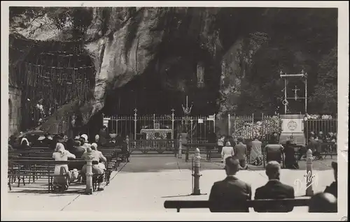 Frankreich Ansichtskarte Lourdes: La Grotte / Wallfahrt Mariengrotte, 9.8.1949