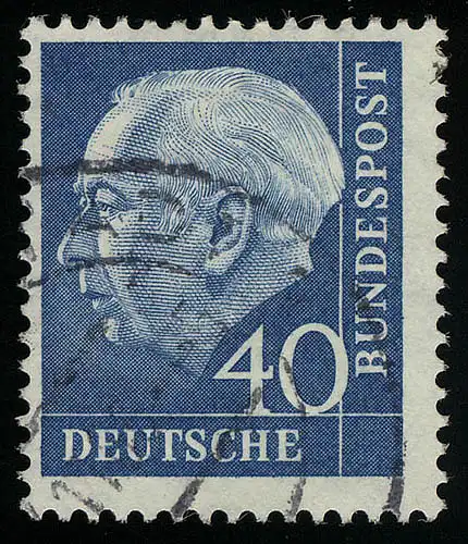 260y Theodor Heuss 40 Pf, gestempelt O