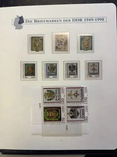 DDR 1976-1990 im zwei SF-Vordruck-Ringbindern aus Borek-Abo, postfrisch **