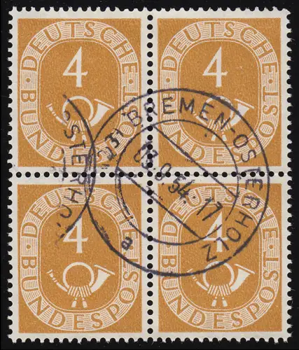 124 Posthorn 4 Pf Viererblock ungefaltet, lesbar zeitgerecht gestempelt O