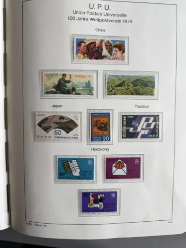 100 Jahre Weltpostverein UPU - zwei Bände, ca. 180 Seiten, mit Briefmarken **