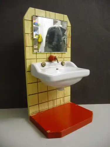 Waschbecken mit Spiegel für Puppenstube DDR