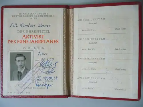 Urkunde Ausweis Verleihung Aktivist des Fünfjahresplans IG Wismut Zobes 1959