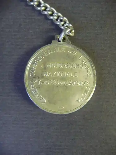 Medaille mit Anhänger Motoraduno Nazionale Trofeo del Lavoro