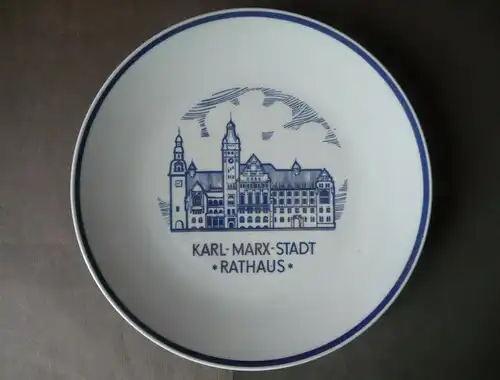 Andenken-Teller Zierteller Wandteller Karl-Marx-Stadt Chemnitz Rathaus / Kahla