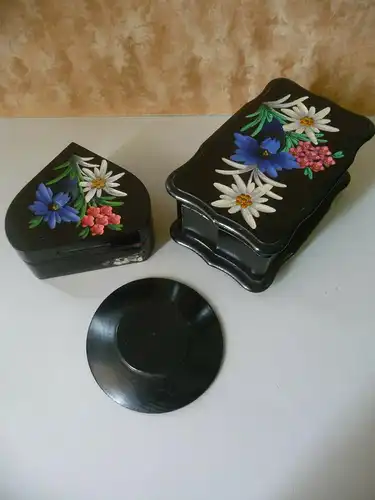 Holzkassette Kästchen Herzdose Untersetzer schwarz Alpenblumen Set 3 Teile