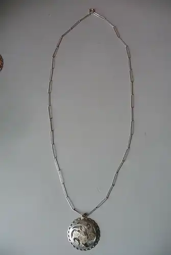 Halskette mit Anhänger / Silber 835 Handarbeit