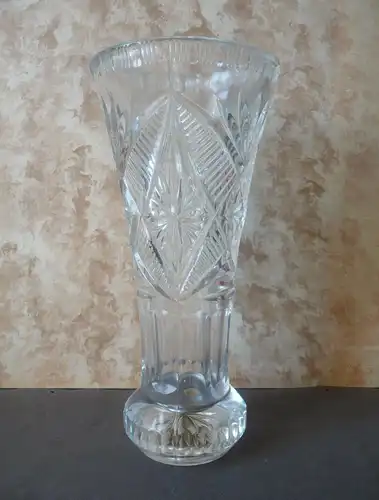 Stattliche Blumenvase Glasvase gemustert 25 cm