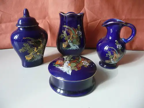4 x Kobalt-Porzellan Dose Vase Kännchen China-Motiv Konvolut