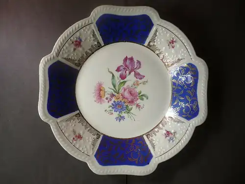 Schöner Zierteller Blumendekor weiß-blau / Schirnding Porzellan