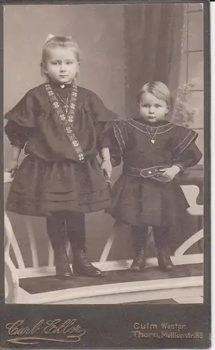 Orig.-Foto Kabinettkarte CDV 2 Kinder Mädchen schwarzes Kleid Mode Thorn Torun