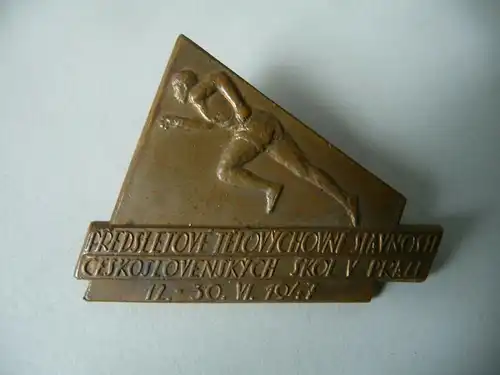 Abzeichen Odznak Predsletove telovychovne slavnosti / Schulsport Prag 1947