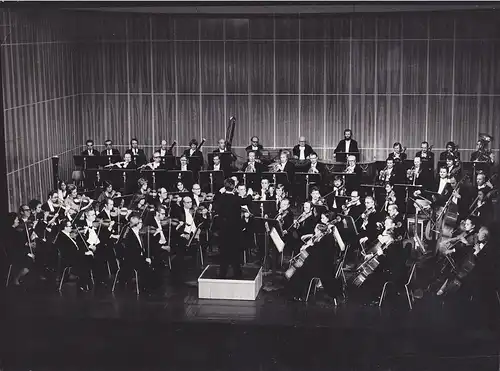 Großes Orig.-Foto Orchester mit Dirigent Konzert ca. 1970