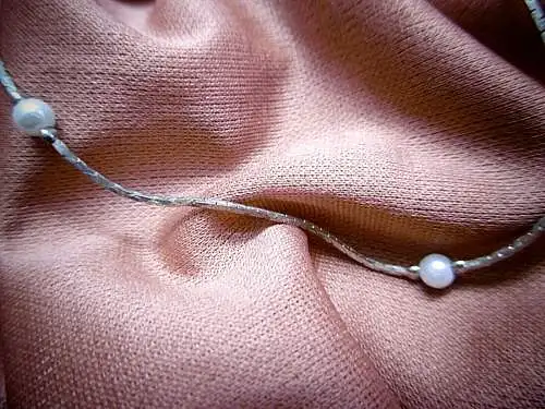 3-er Set schöne elegante Ketten mit Perlen, versilbert