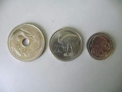 3 x Münze Papua Neuguinea 1 Kina 20 / 10 Toea 2004-06