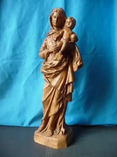 Wunderschöne Holzskulptur "Madonna mit Jesukind", Schnitzarbeit, Frankreich