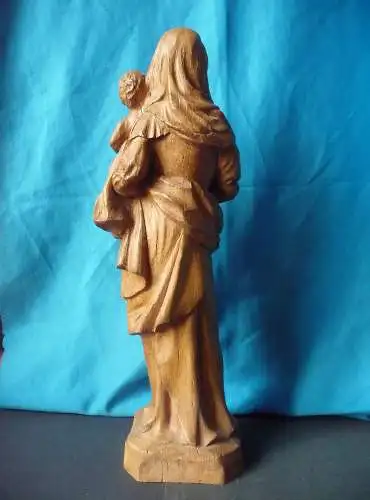 Wunderschöne Holzskulptur "Madonna mit Jesukind", Schnitzarbeit, Frankreich