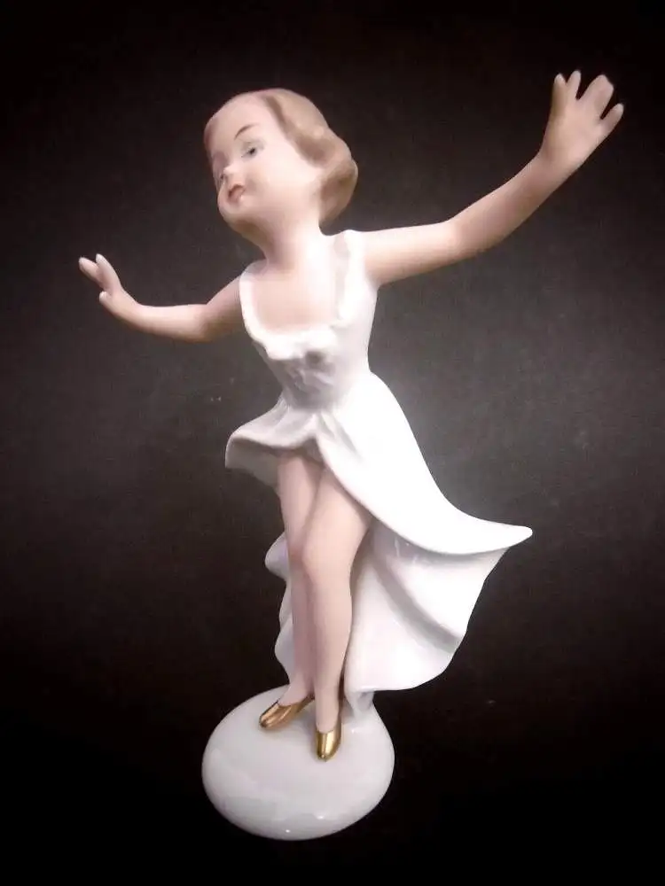 Bezaubernde Porzellanfigur 