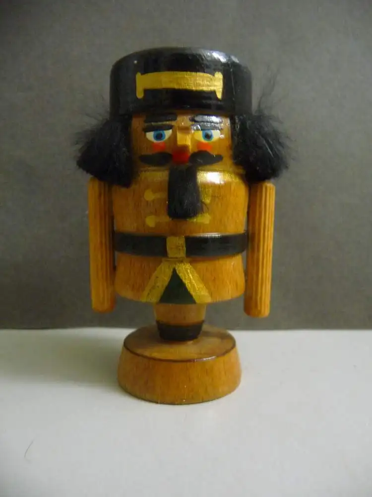 Kleine Holzfigur / Miniatur Nussknacker Weihnachtsdeko / Volkskunst Erzgebirge 0
