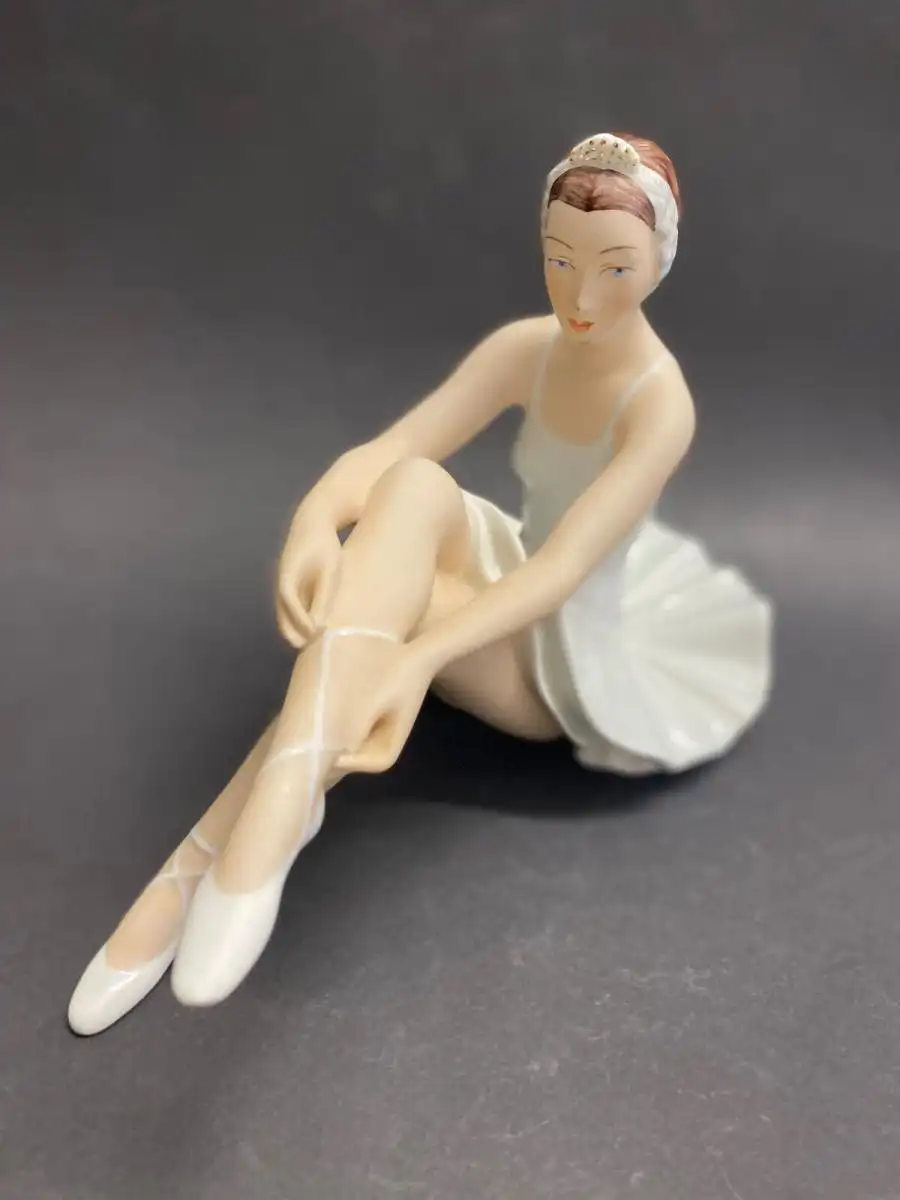 Bezaubernde Porzellan Figur Ballerina Royal Dux 0