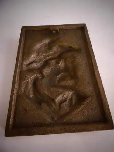 Vintage Relief Bild aus schwerem Messing "Mann mit Pfeife" , ca. 16 x 10 cm