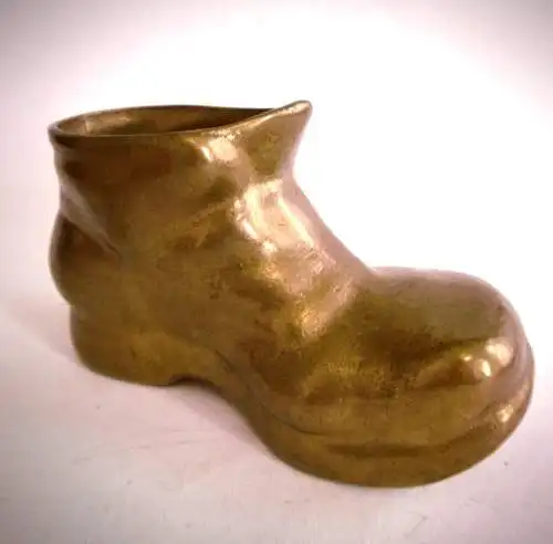 Hübsche Vintage Dekofigur aus schwerem Messing:  "Stiefel " , Länge ca. 14 cm