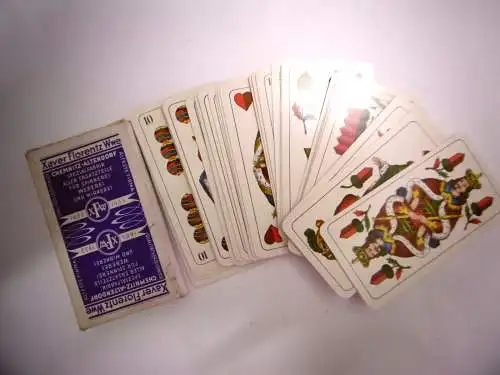 Altes Kartenspiel Doppelbild