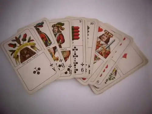 Altes Kartenspiel Doppelbild, 32 Stück