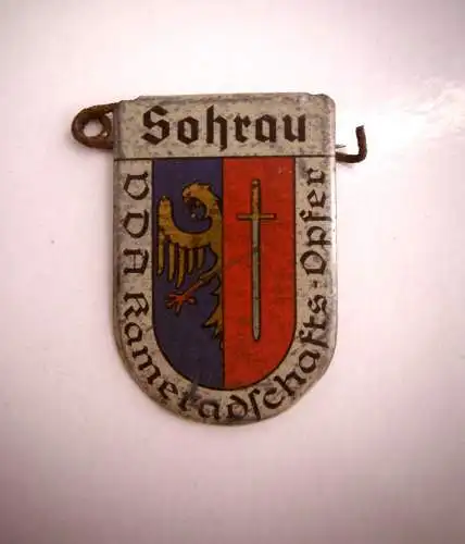 WHW VDA Winterhilfswerk Abzeichen mit Stadtemblem von Sohrau