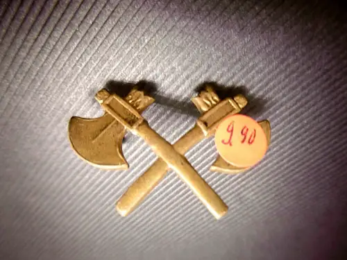 Altes Abzeichen Mütze oder Jacke Feuerwehr