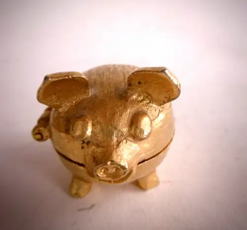 Vintage Pillendose als Schweinchen mit Porzellaneinsatz, goldfarben