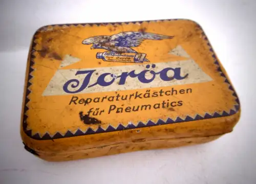 Schöne alte Blechdose Fa. Joröa, ca. 8,5 x 5,5 x 2,2 cm