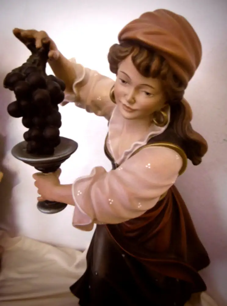 Wunderschöne Holzskulpturen 