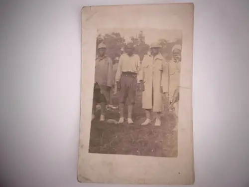 Alte Ansichtskarte / Echtfotokarte "Franz. Soldaten aus Kolonialgeb.", um 1900