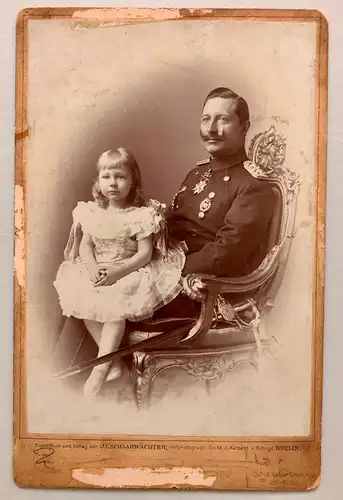 Fotografie Kaiser Wilhelm II mit Tochter