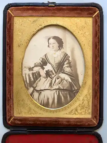 Antike Daguerreotypie - Porträt Frau - 13 x 17 cm