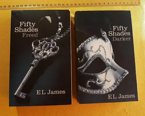 EL James - Fifty Shades Darker, Fifty Shades Freed