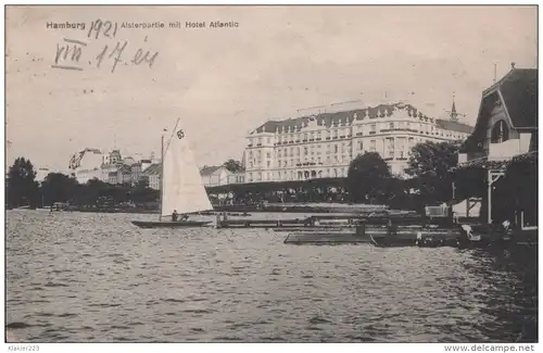Hamburg - Alsterpartie mit Hotel Atlantic