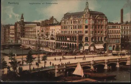 Hamburg Jungfernstieg mit Alsterarkaden